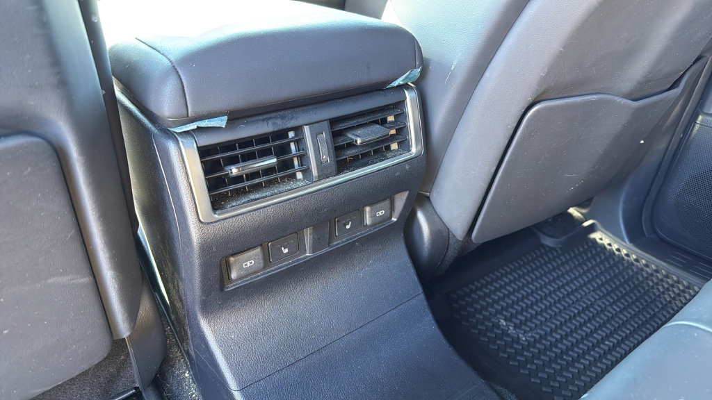 Used 2024 Lexus GX 550 AWD/4WD image 26