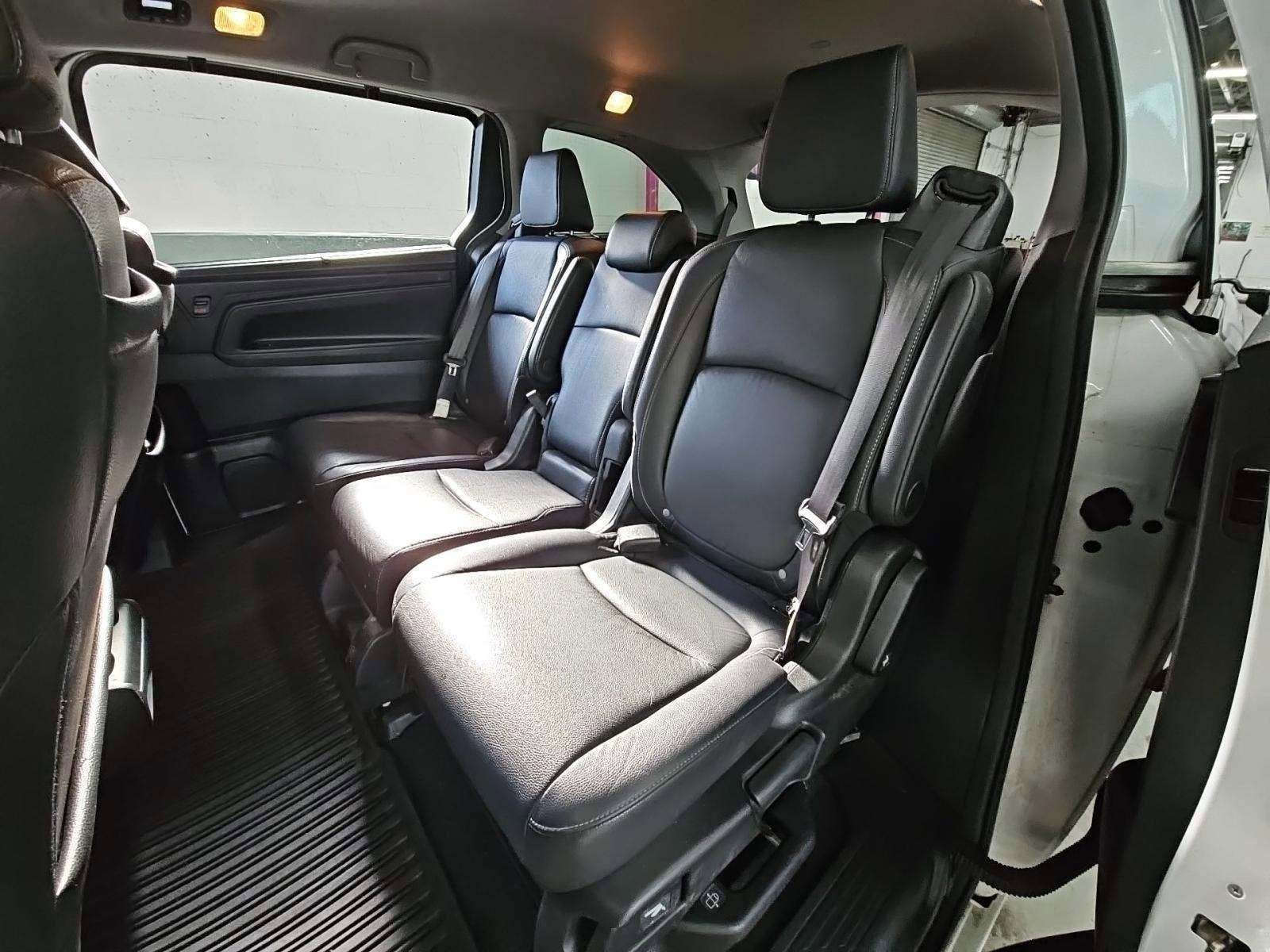 Certified 2022 Honda Odyssey Touring image 11