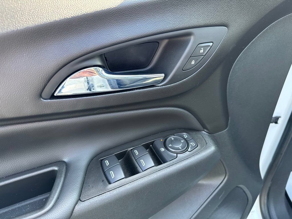 Used 2022 Chevrolet Equinox LT AWD/4WD image 13