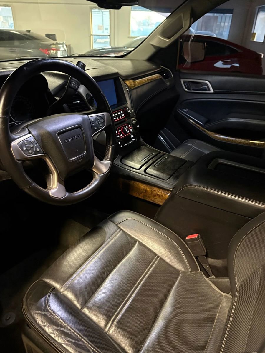Used 2015 GMC Yukon Denali w/ Touring Package image 8