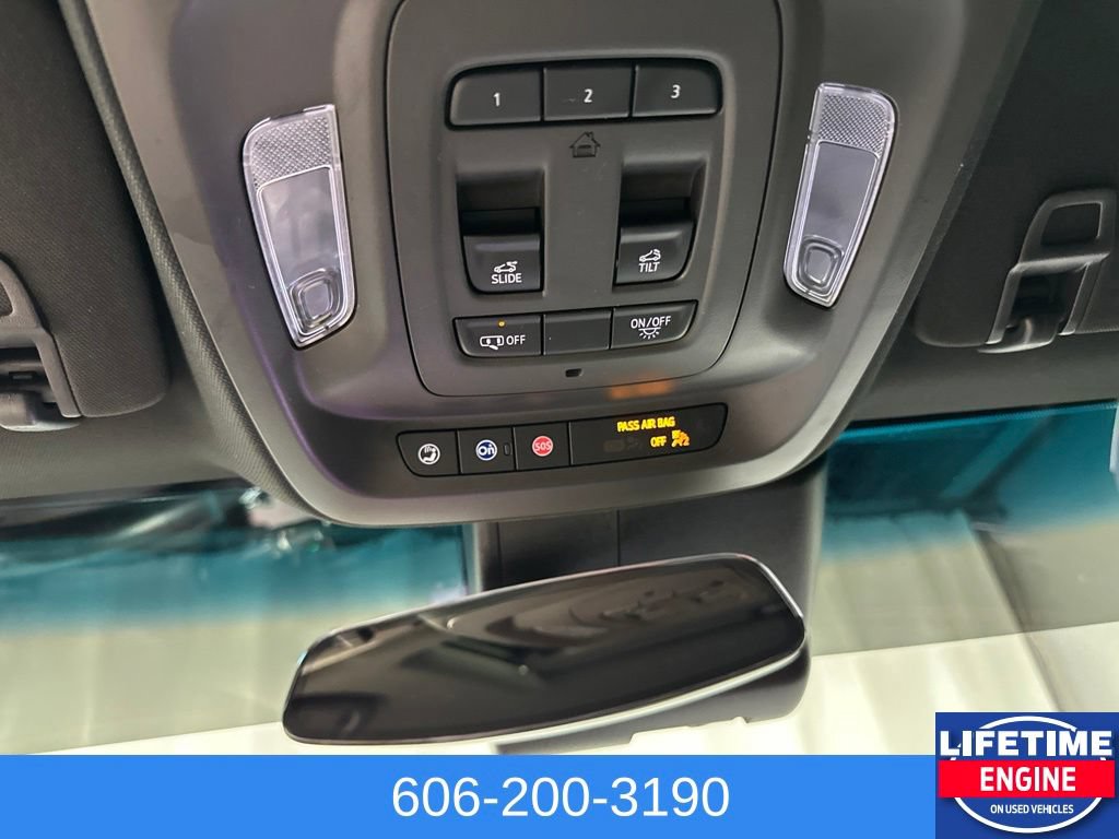 Used 2022 Cadillac CT4 V w/ Navigation Package AWD/4WD image 26