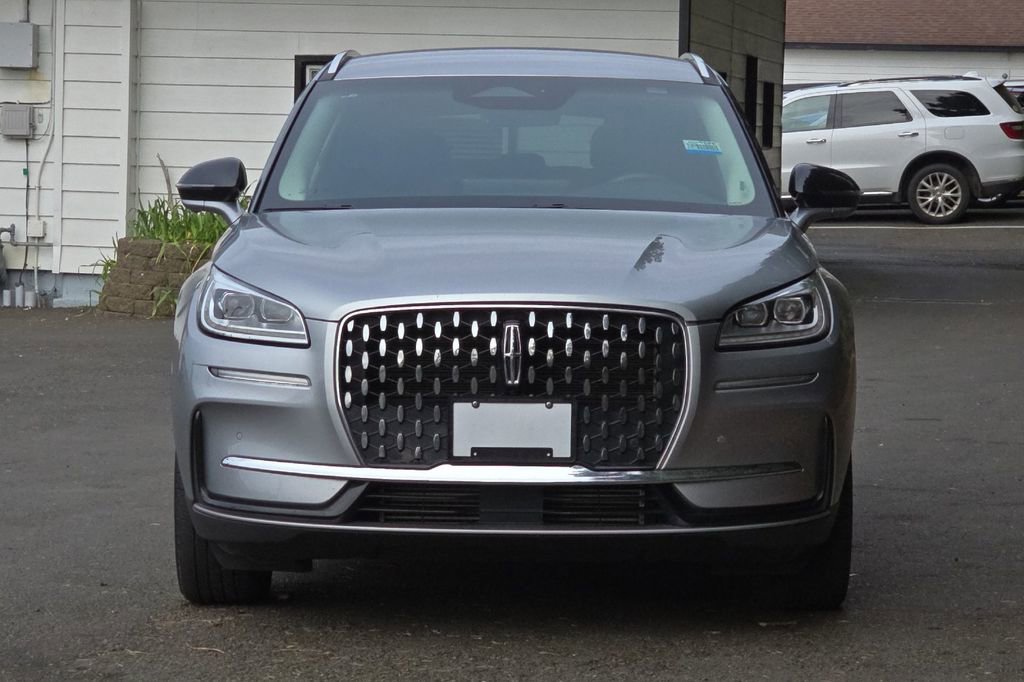 Used 2024 Lincoln Corsair Reserve w/ Equipment Group 201A image 8