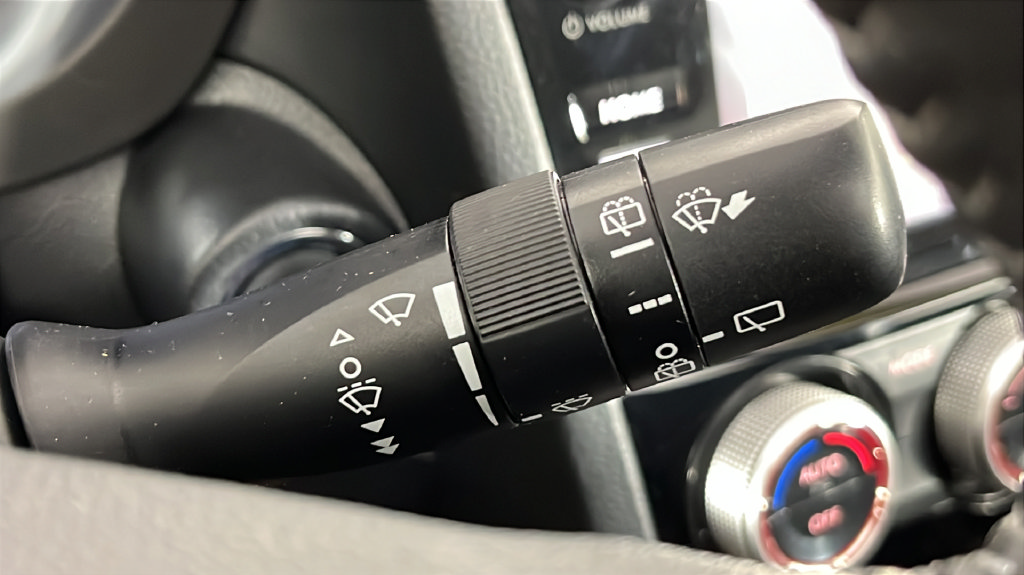 Used 2018 Subaru Forester 2.5i Touring w/ Popular Package #2 AWD/4WD image 26