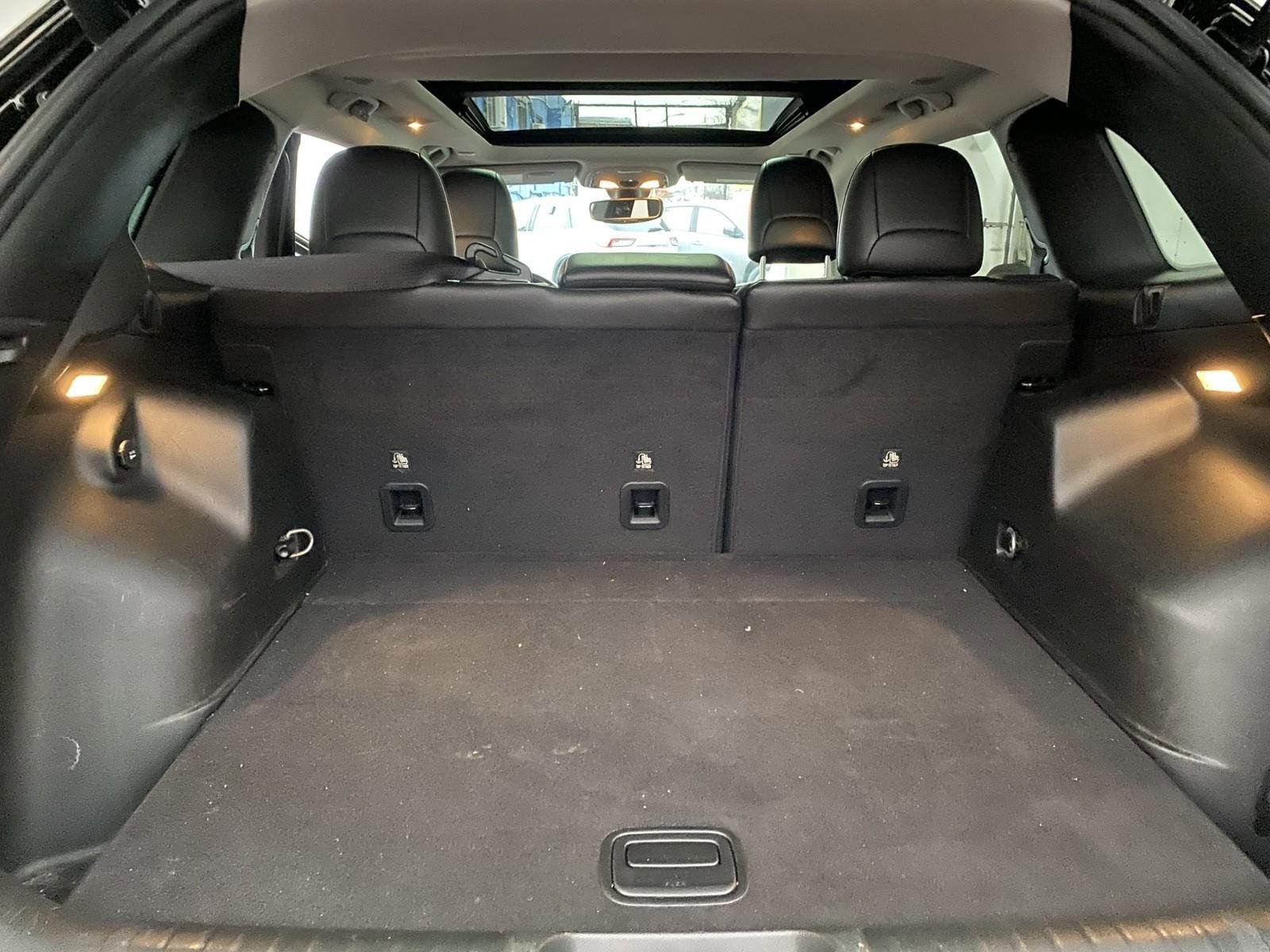 Used 2019 Jeep Cherokee Limited image 15