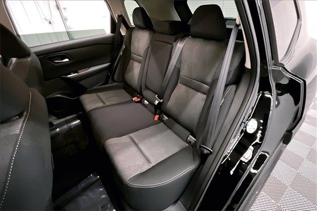 New 2025 Nissan Rogue SV image 10