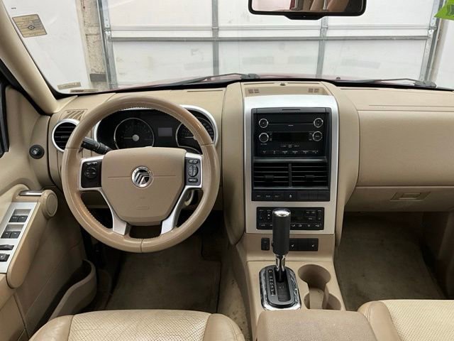 Used 2010 Mercury Mountaineer AWD image 2