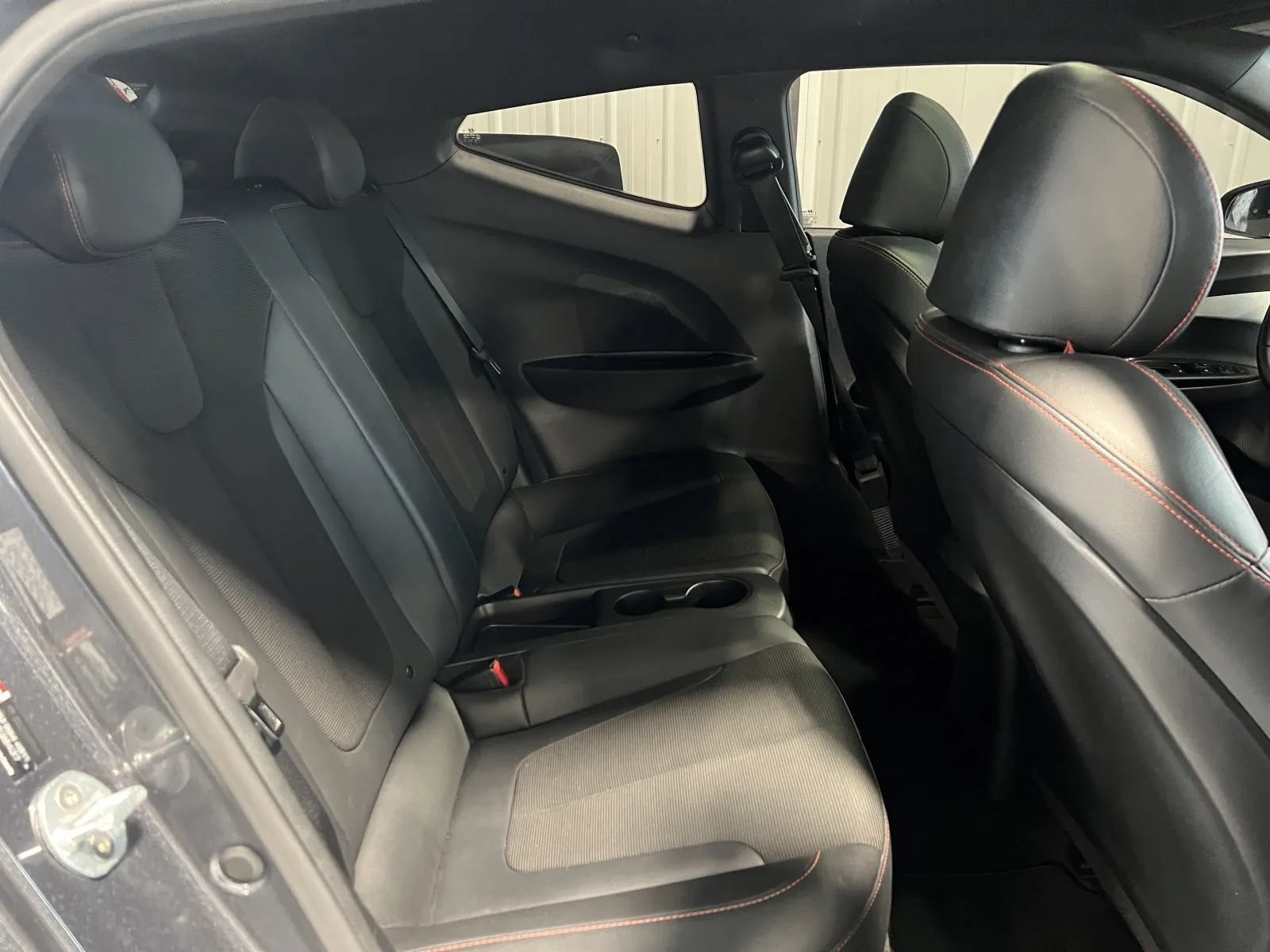 Used 2020 Hyundai Veloster 2.0 Premium FWD image 19