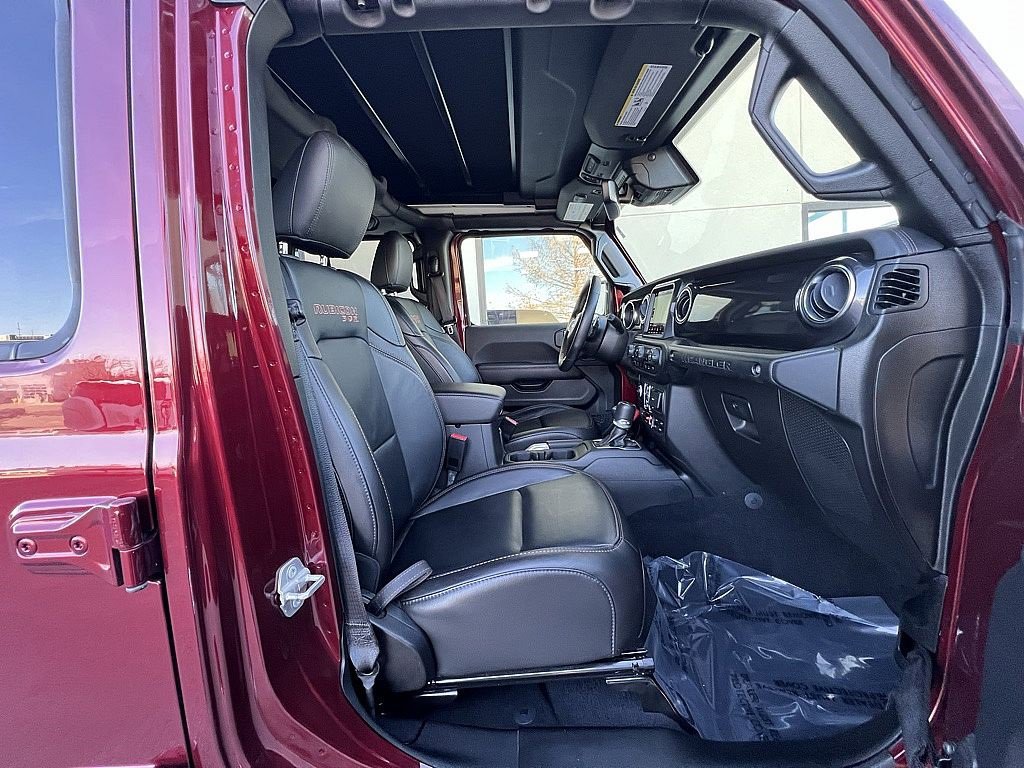 Used 2021 Jeep Wrangler Unlimited Rubicon image 27