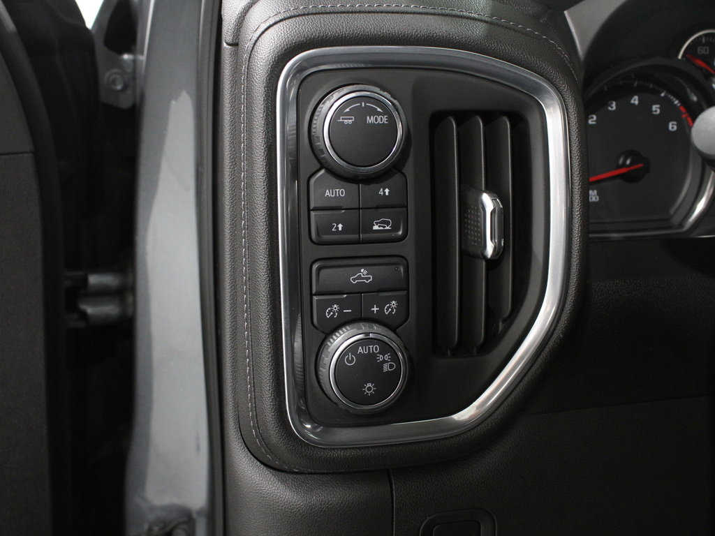 Used 2020 Chevrolet Silverado 1500 LT w/ All-Star Edition image 6