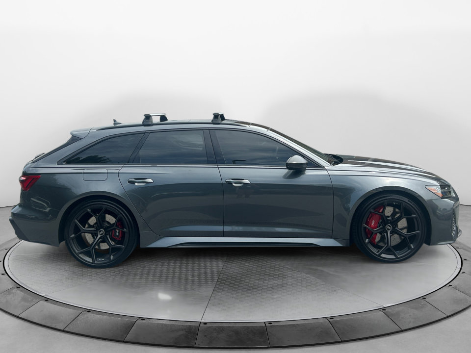 Certified 2024 Audi RS 6 performance AWD/4WD image 8