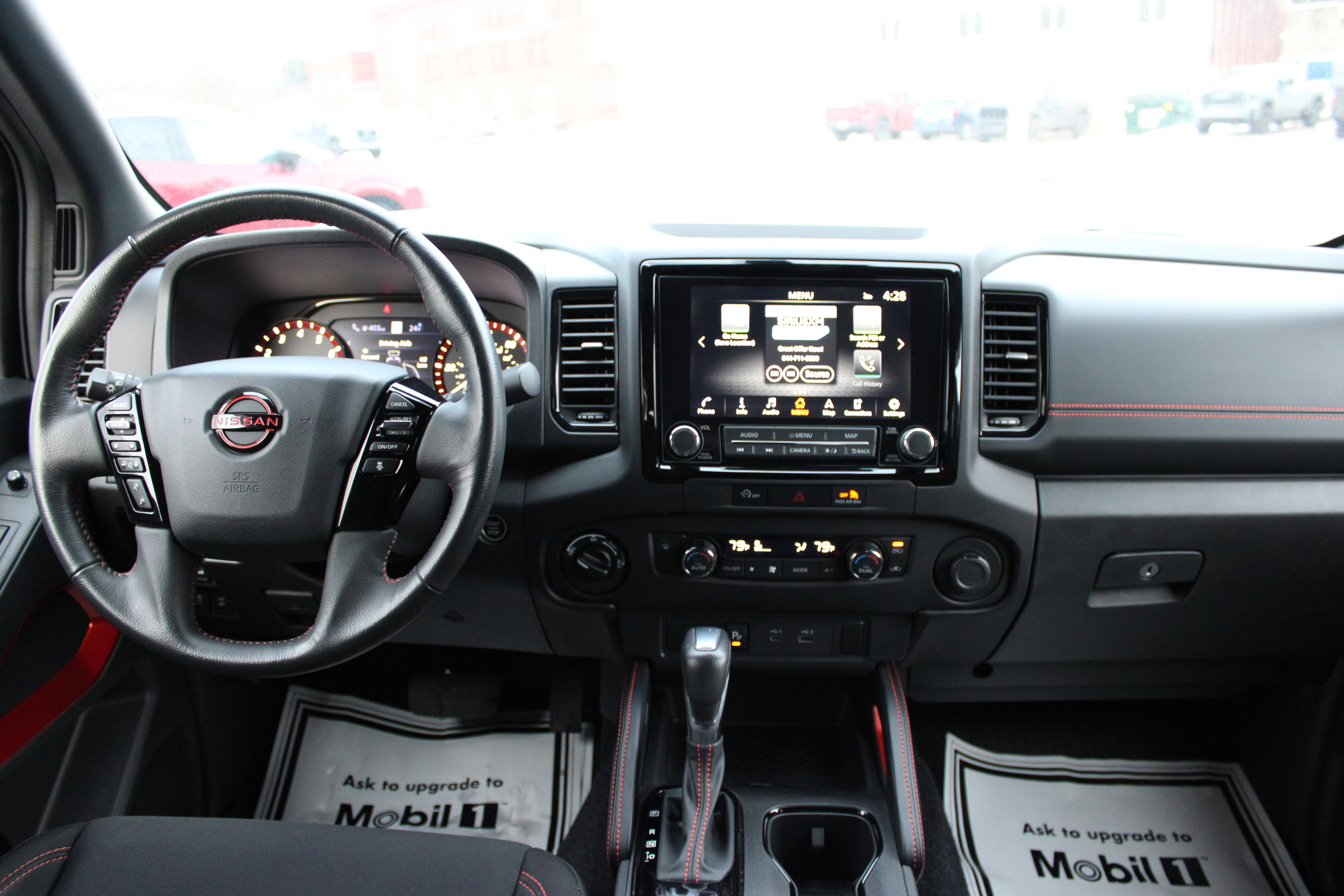 Certified 2024 Nissan Frontier PRO-4X w/ Technology Package image 15