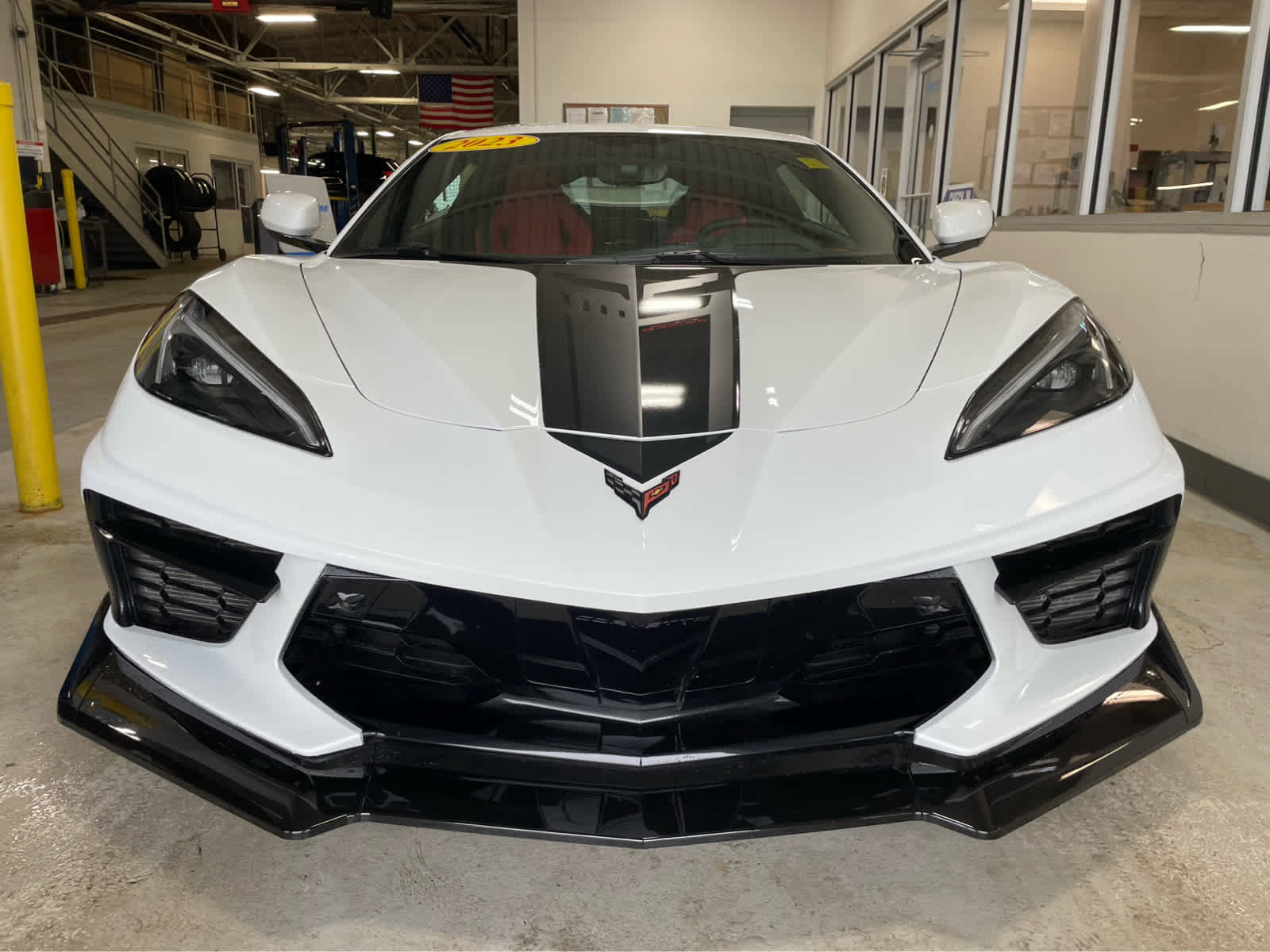 Used 2023 Chevrolet Corvette Stingray Preferred Cpe RWD image 3