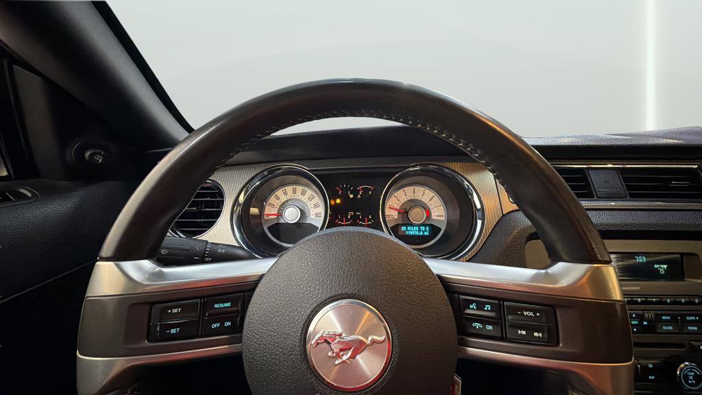 Used 2011 Ford Mustang GT Premium w/ Comfort Pkg image 27