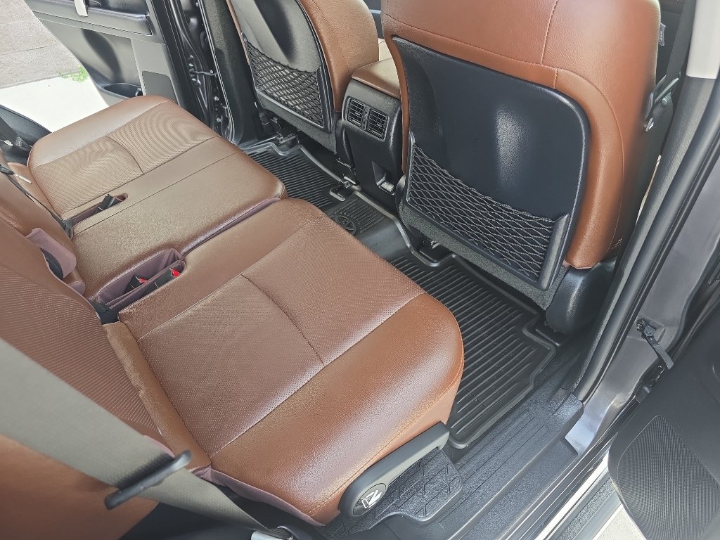 Used 2022 Toyota 4Runner Limited AWD/4WD image 19