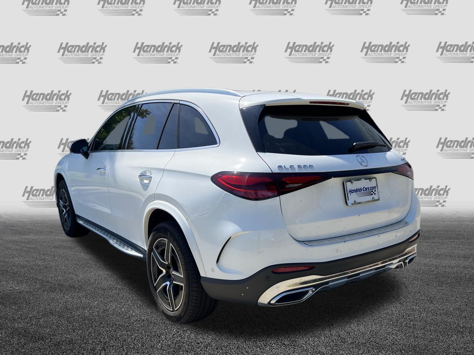 Used 2023 Mercedes-Benz GLC 300 4MATIC w/ AMG Line image 9