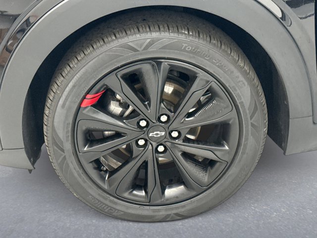 Used 2023 Chevrolet Bolt EUV LT w/ Convenience Package image 22