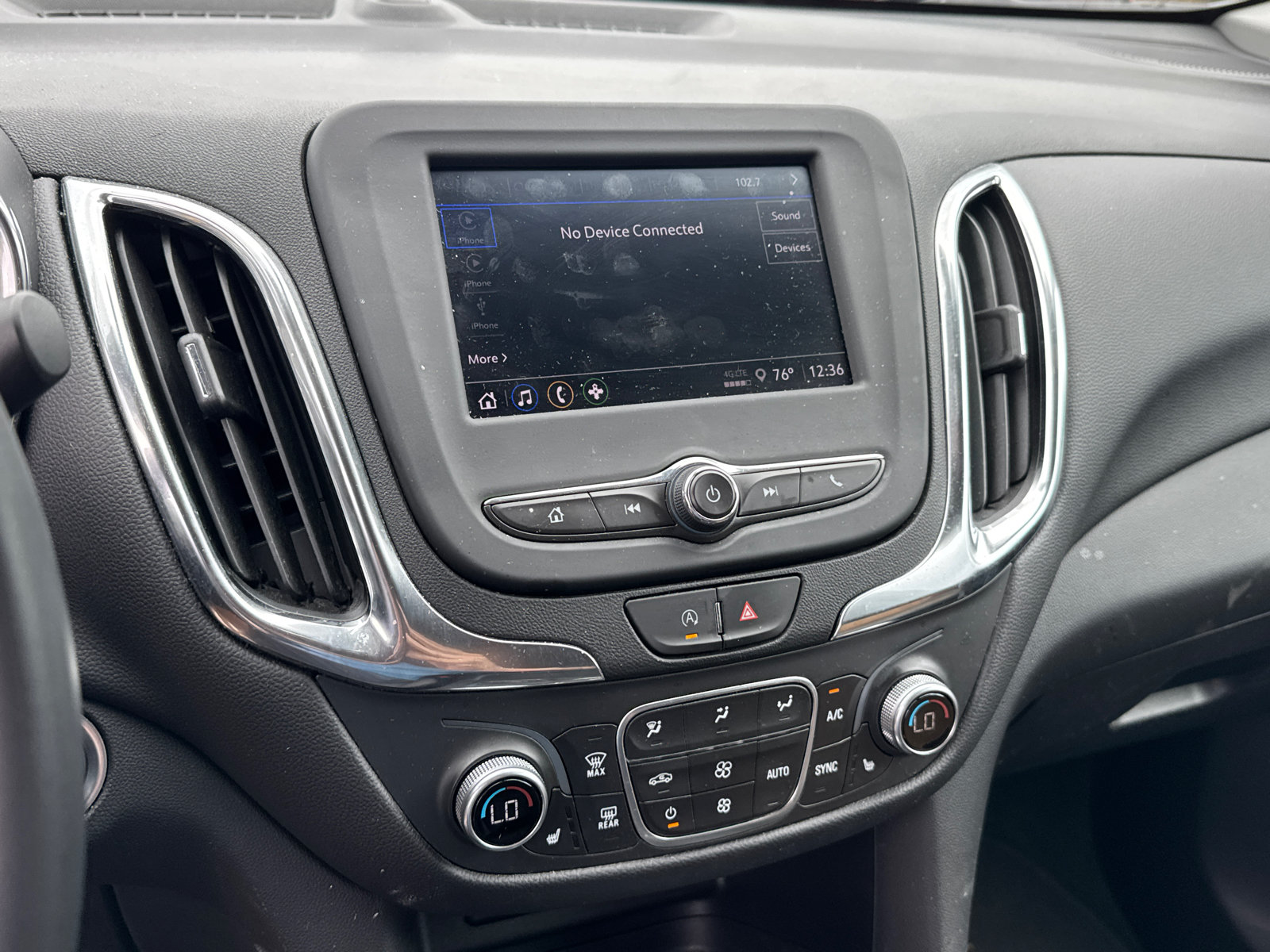 Used 2024 Chevrolet Equinox LT AWD/4WD image 26
