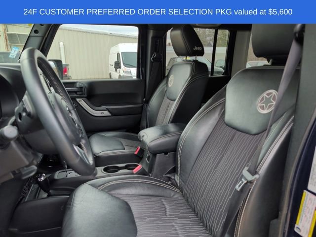 Used 2013 Jeep Wrangler Unlimited Sport image 4