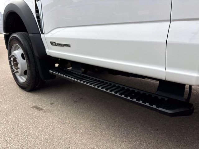 Used 2024 Ford F550 4x4 Regular Cab Super Duty image 8