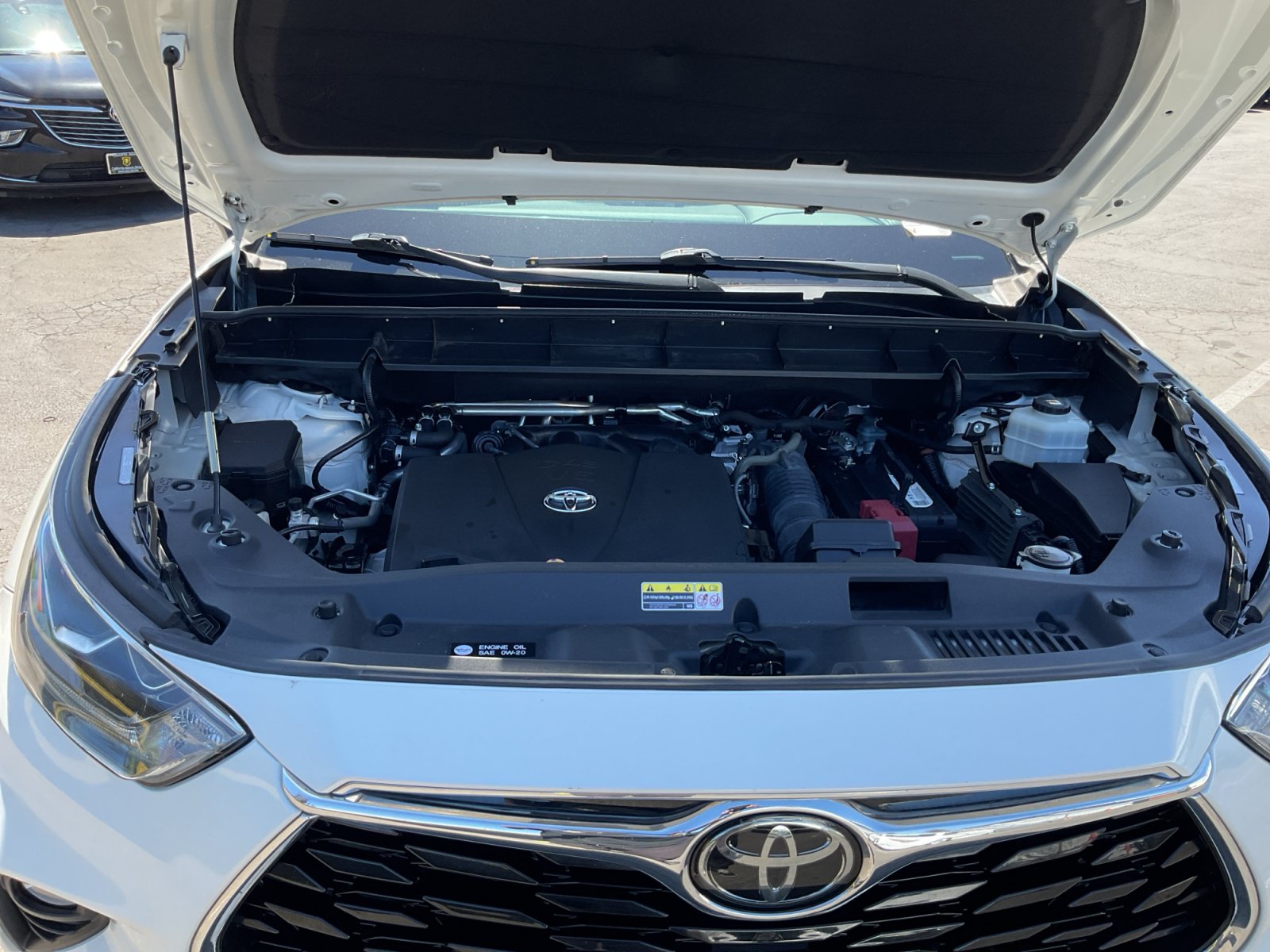 Used 2020 Toyota Highlander Limited FWD image 22