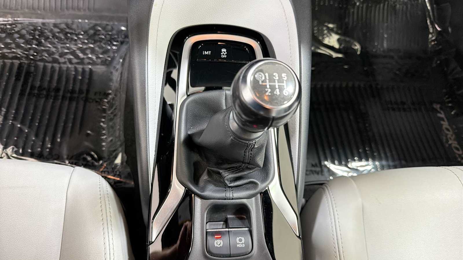 Certified 2019 Toyota Corolla XSE FWD image 21