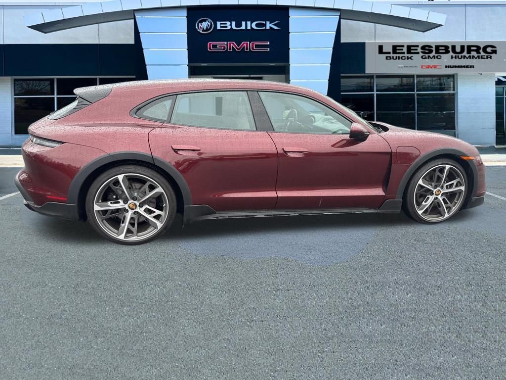 Used 2023 Porsche Taycan 4S image 8
