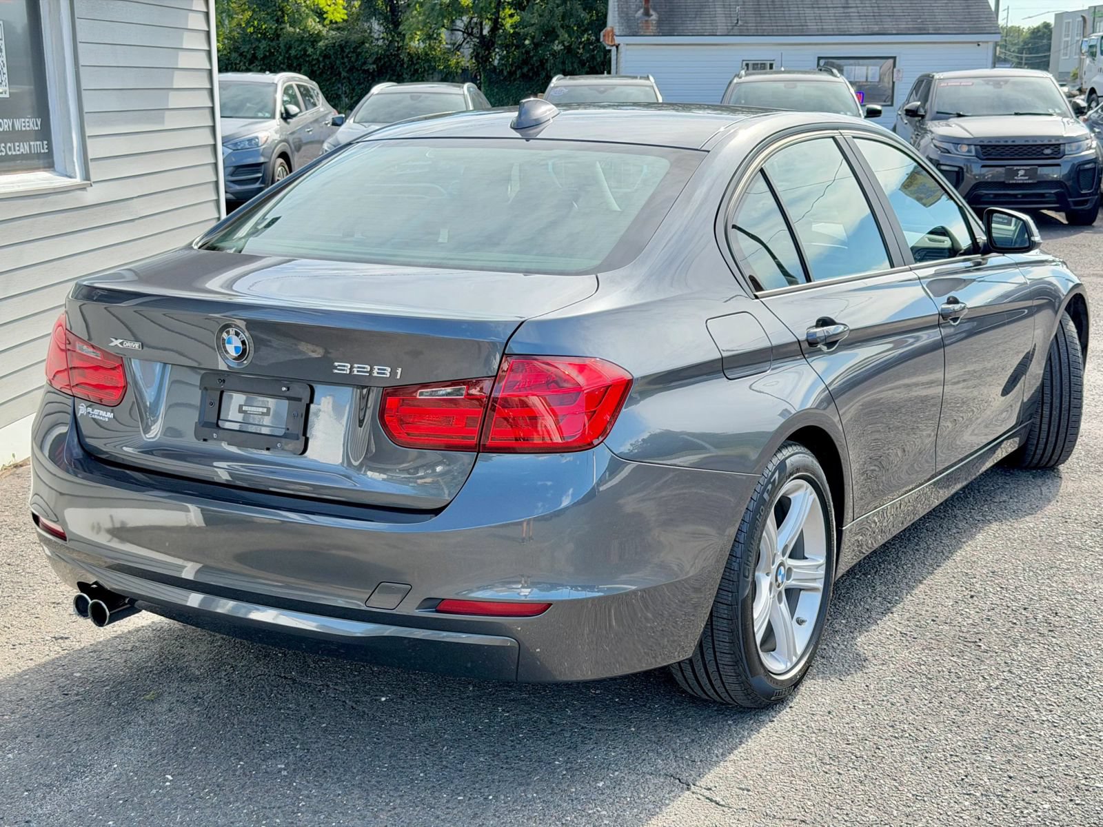 Used 2013 BMW 328i xDrive Sedan AWD/4WD image 12