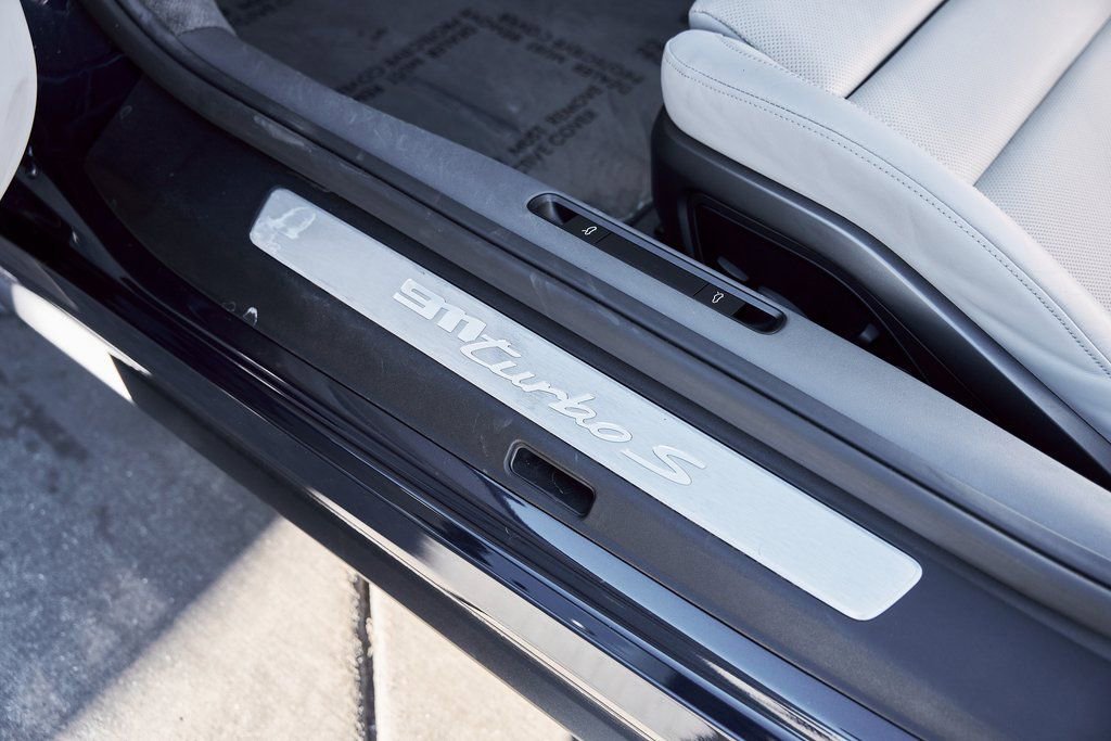 Used 2022 Porsche 911 Turbo S image 30