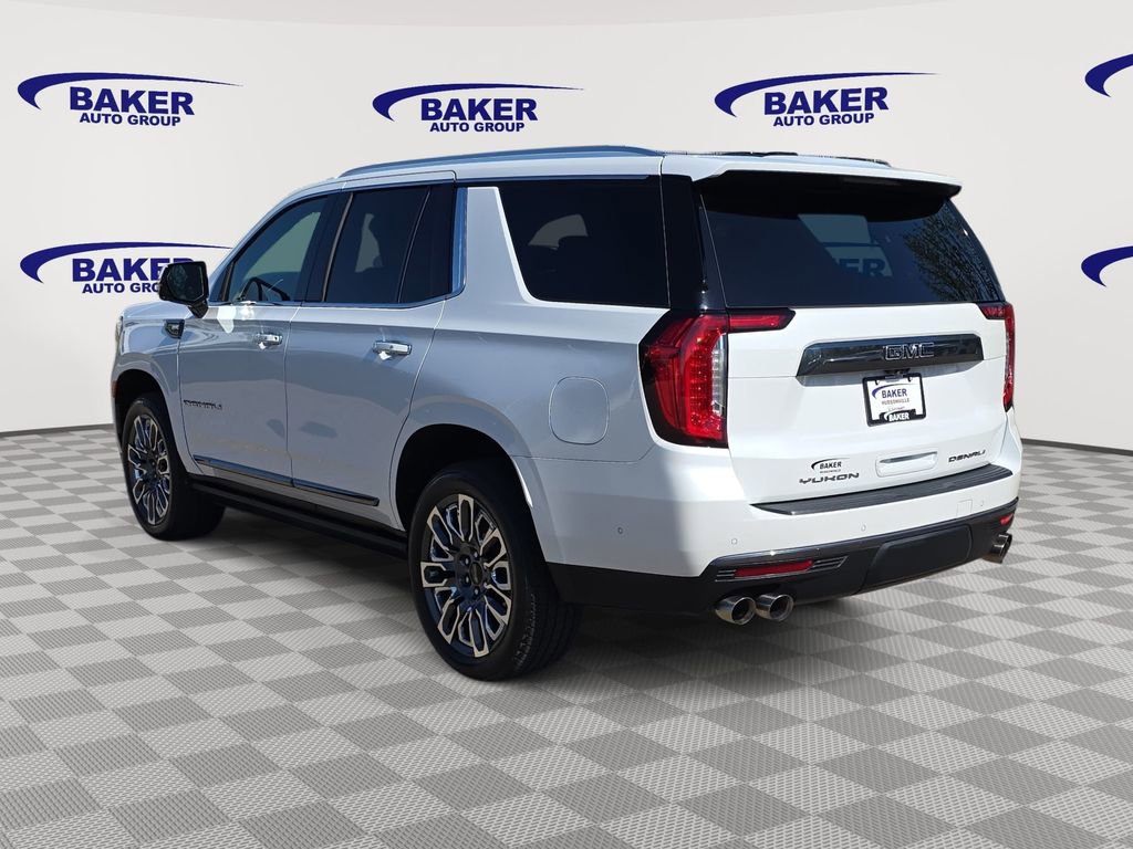Used 2023 GMC Yukon Denali Ultimate w/ LPO, Floor Liner Package AWD/4WD image 7