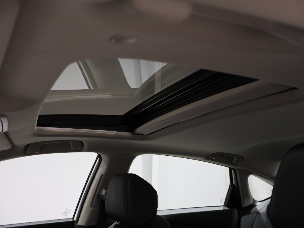 Used 2025 Honda Accord Touring image 10