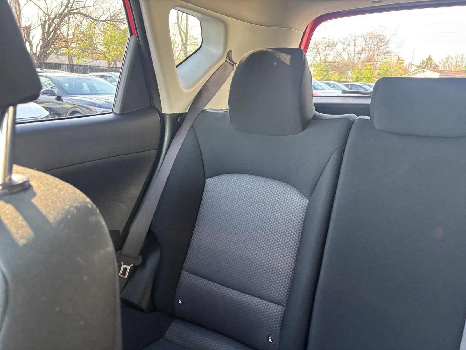 Used 2025 Kia Soul LX w/ LX Technology Package FWD image 38