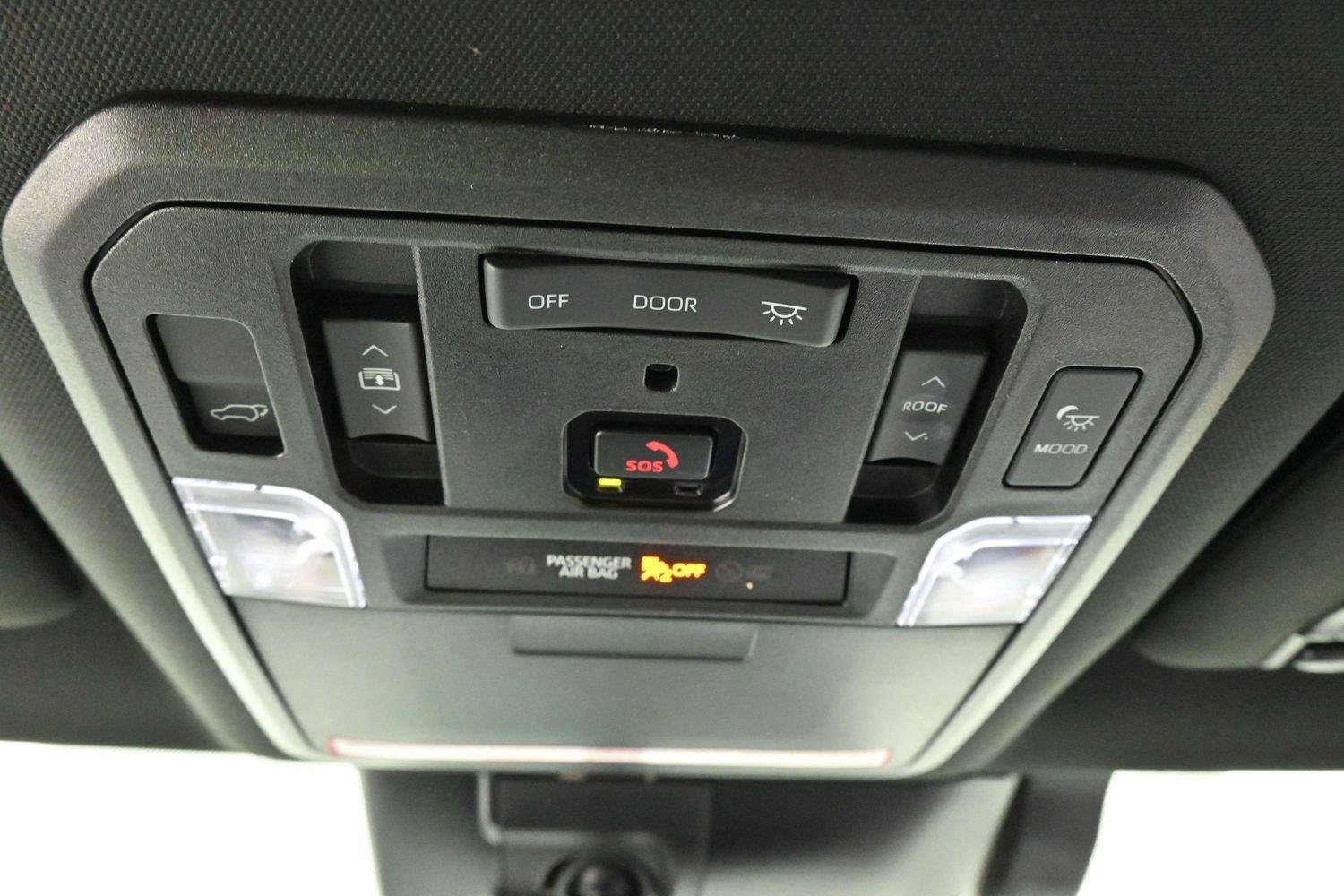 Used 2023 Toyota Sequoia Platinum AWD/4WD image 35