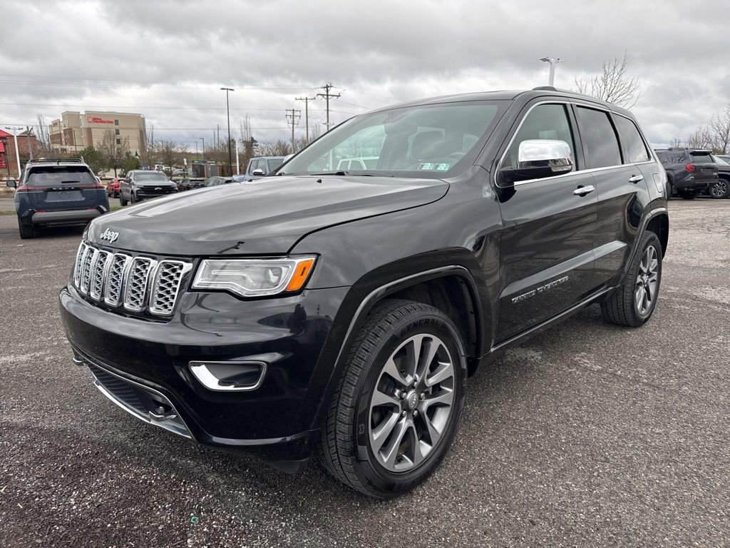Used 2017 Jeep Grand Cherokee Overland AWD/4WD image 2