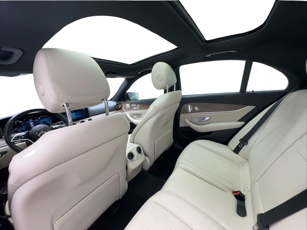 Used 2023 Mercedes-Benz E 350 4MATIC Sedan image 23