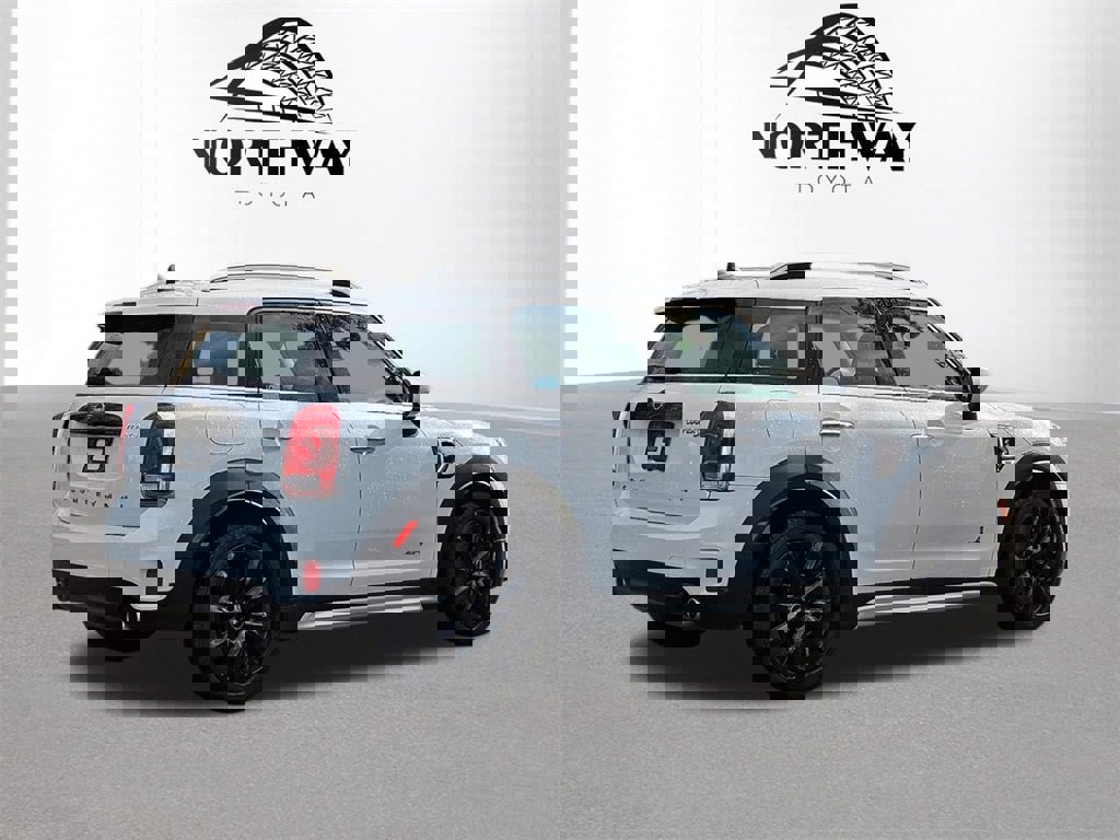 Used 2020 MINI Cooper Countryman S w/ Storage Package image 4