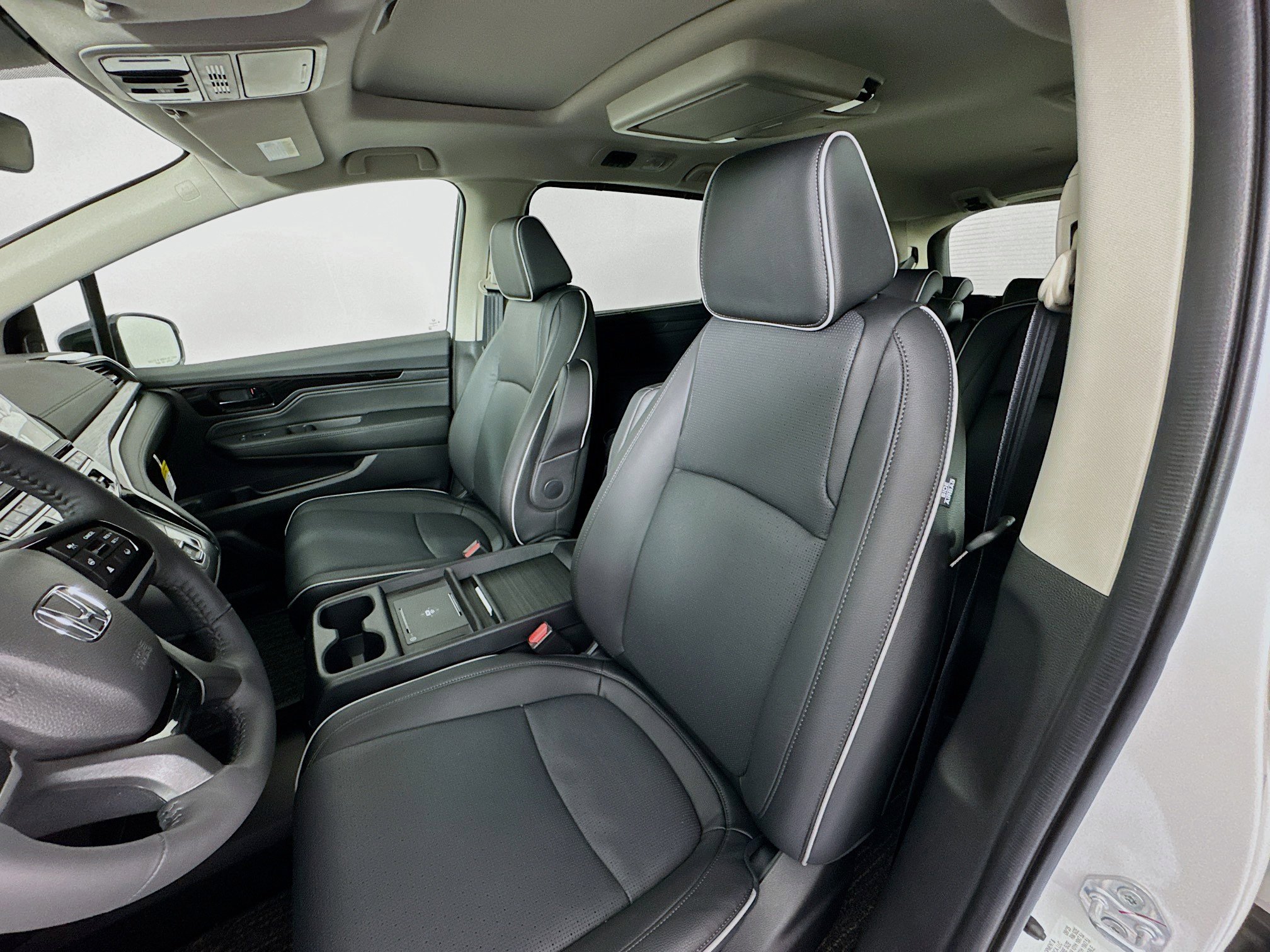 New 2026 Honda Odyssey Elite image 22