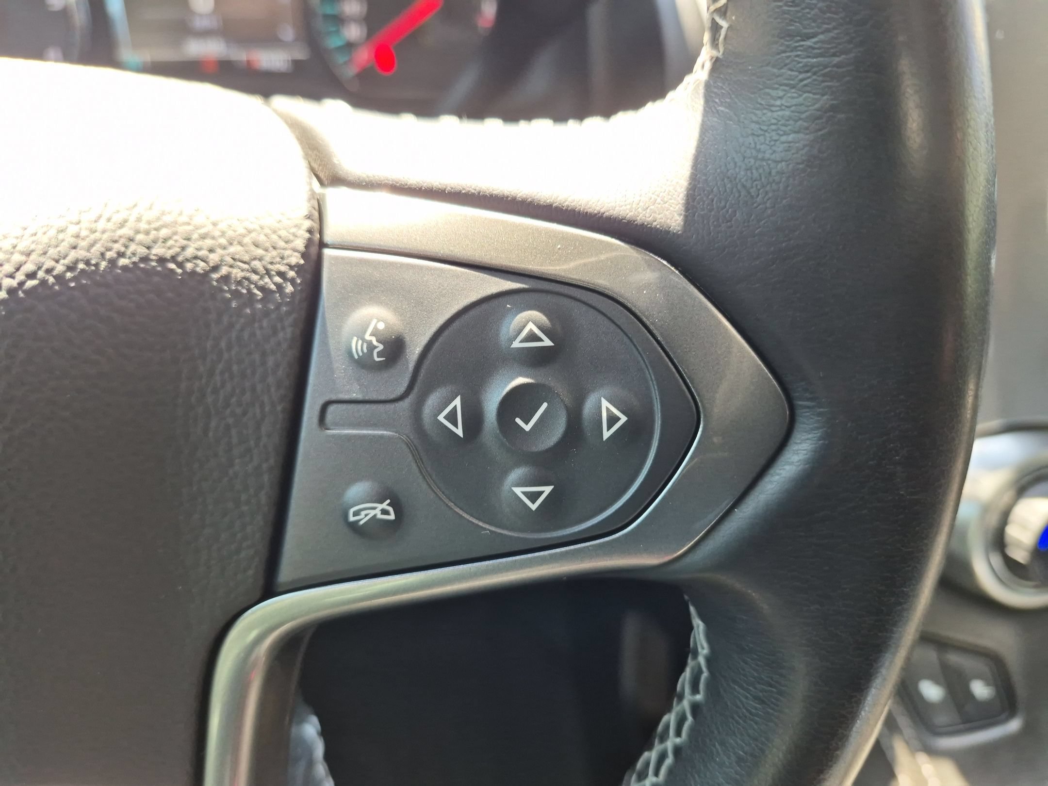 Used 2020 Chevrolet Tahoe LT RWD image 22