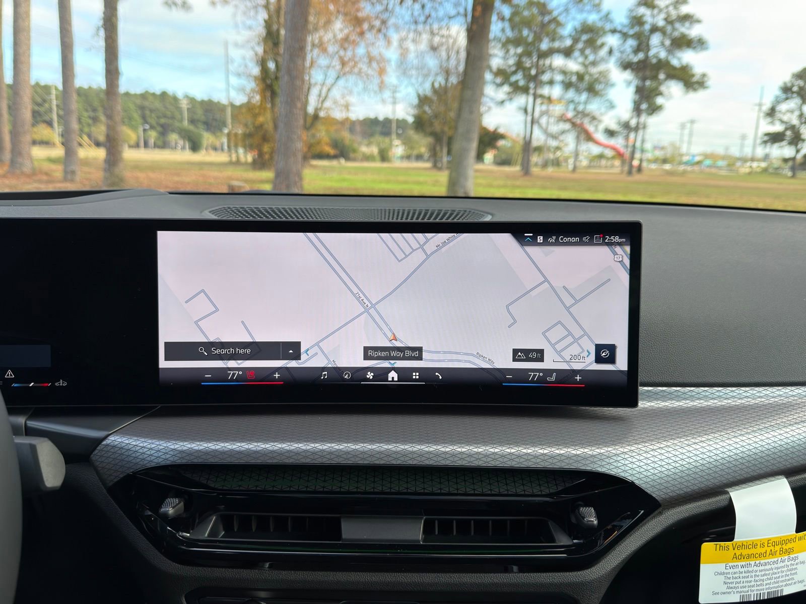New 2026 BMW 330i Sedan w/ M Sport Package RWD image 4