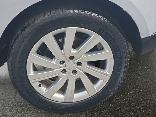 Certified 2024 Land Rover Range Rover SE image 32