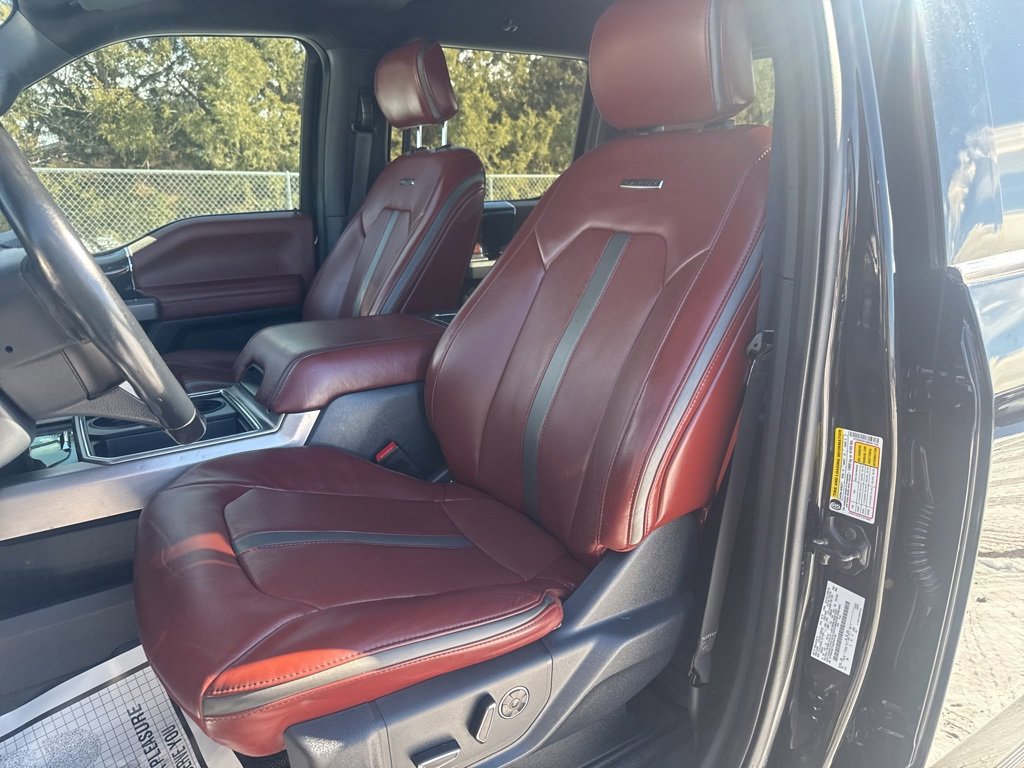 Used 2022 Ford F350 Platinum w/ FX4 Off-Road Package image 13