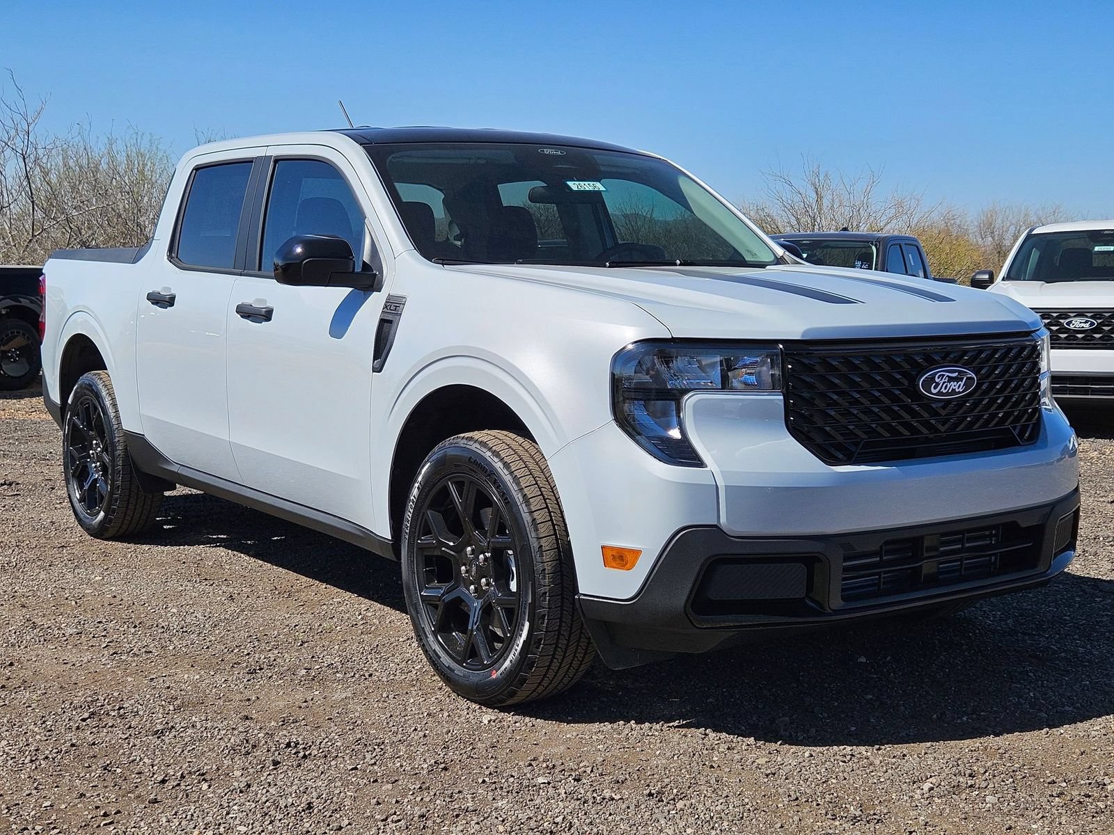 New 2026 Ford Maverick XLT w/ XLT Luxury Package AWD/4WD image 3