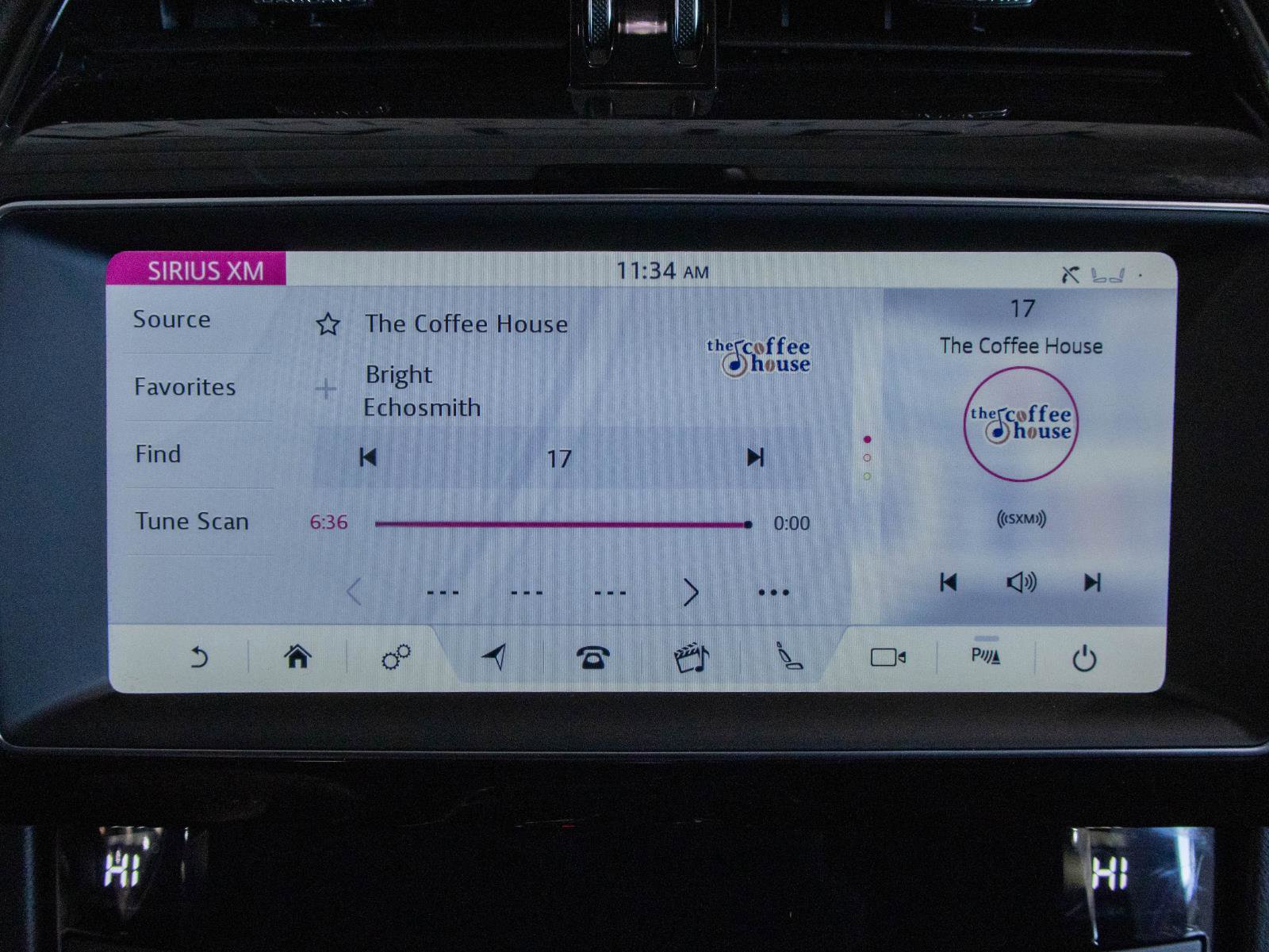 Used 2020 Jaguar F-PACE Prestige image 9