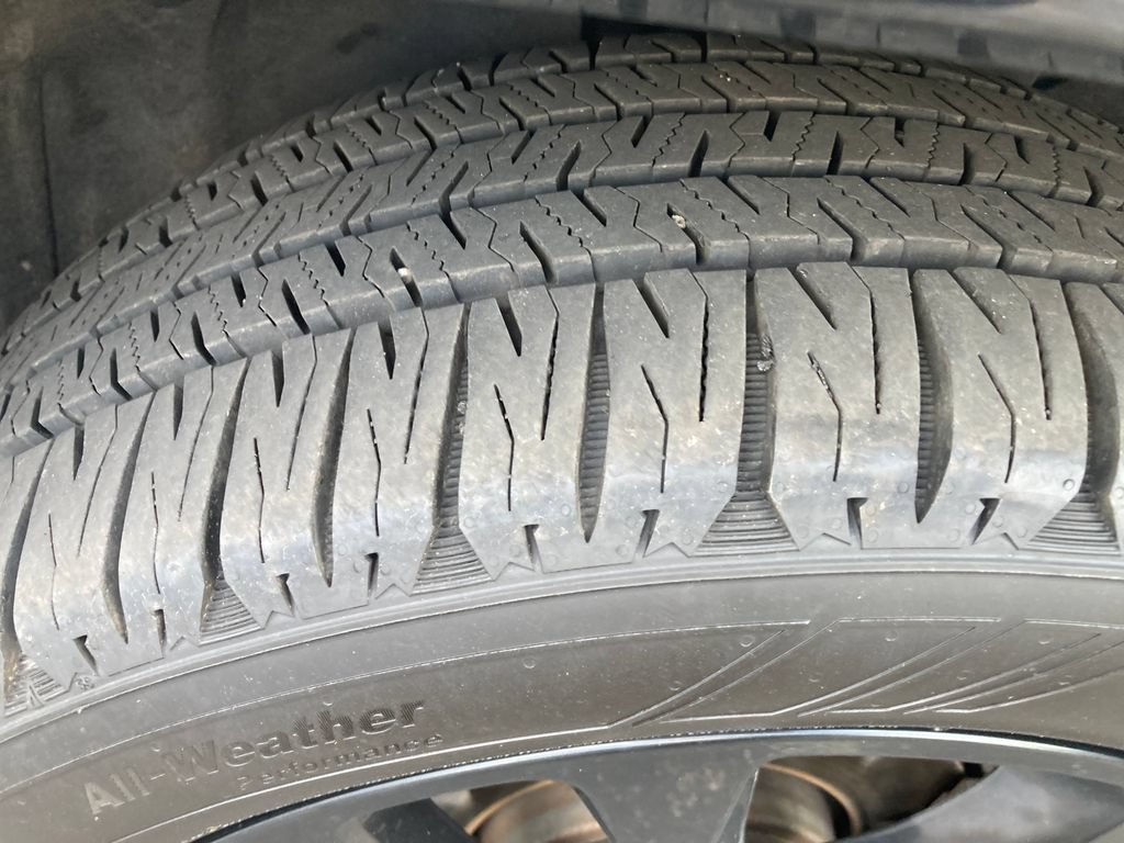 Used 2017 Jeep Grand Cherokee Altitude AWD/4WD image 35