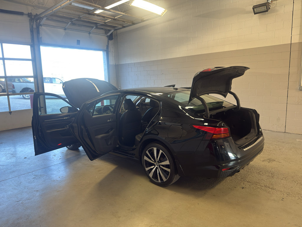 Used 2021 Nissan Altima 2.5 Platinum AWD/4WD image 12