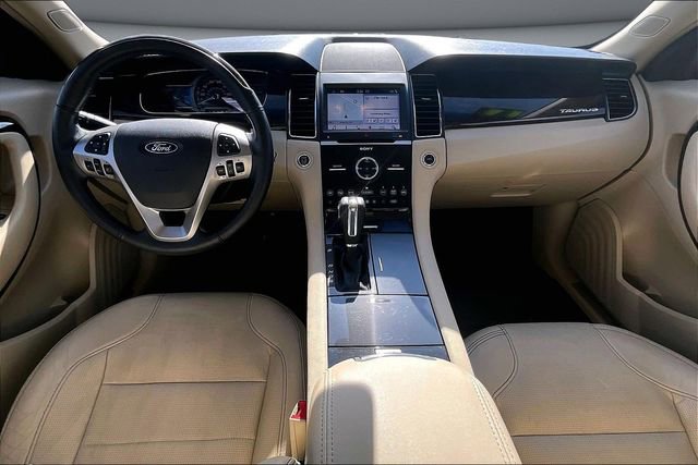 Used 2017 Ford Taurus Limited image 7