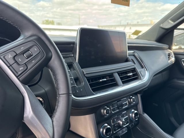 Used 2023 GMC Yukon SLT w/ SLT Luxury Package image 19