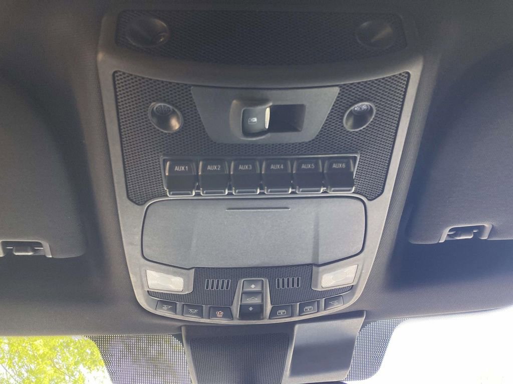 Used 2020 Ford F150 Raptor w/ Equipment Group 802A Luxury image 17