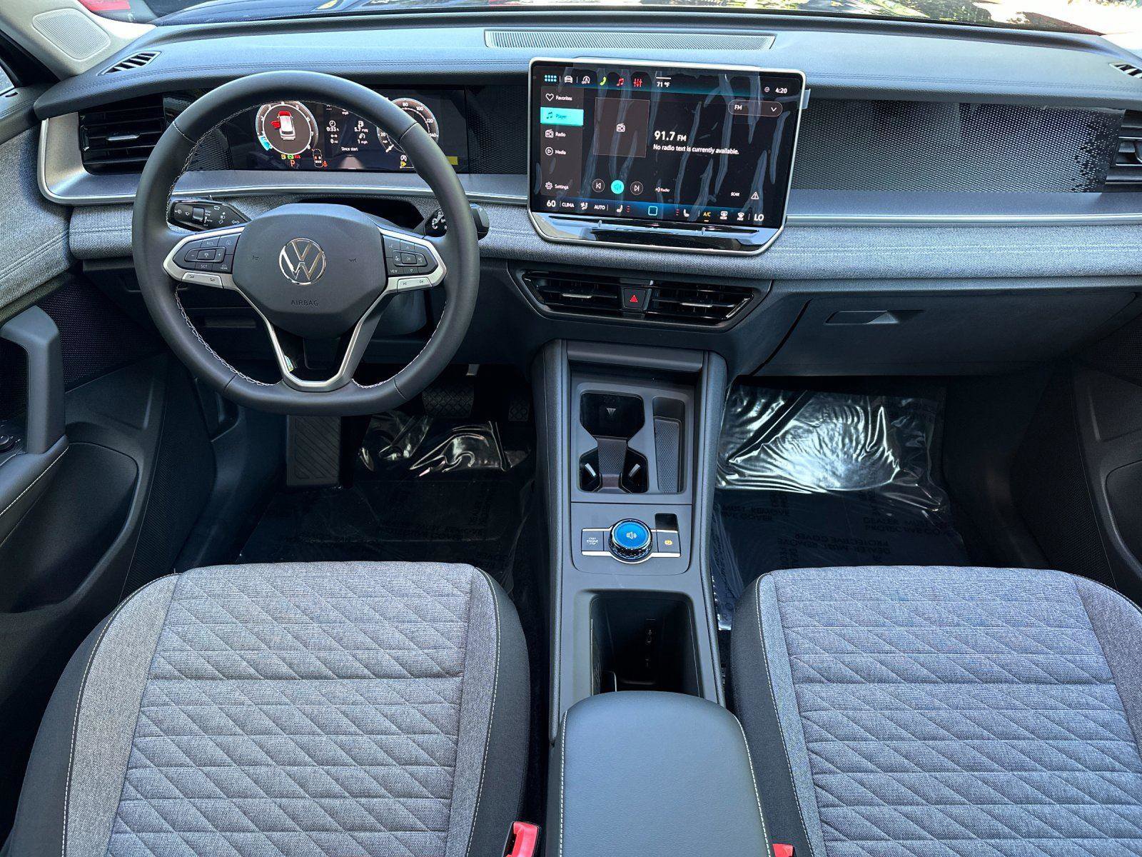 New 2026 Volkswagen Tiguan S FWD image 12
