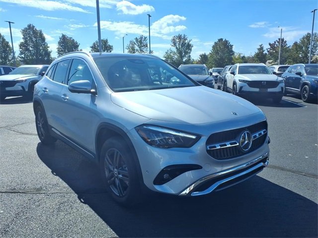 Used 2026 Mercedes-Benz GLA 250 4MATIC image 7