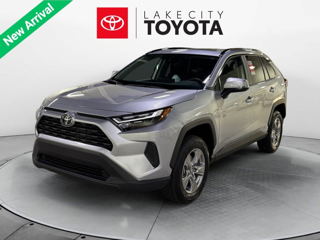 New 2025 Toyota RAV4 XLE